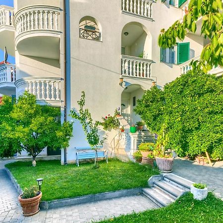 Apartmani Vukicevic Vodice Dış mekan fotoğraf