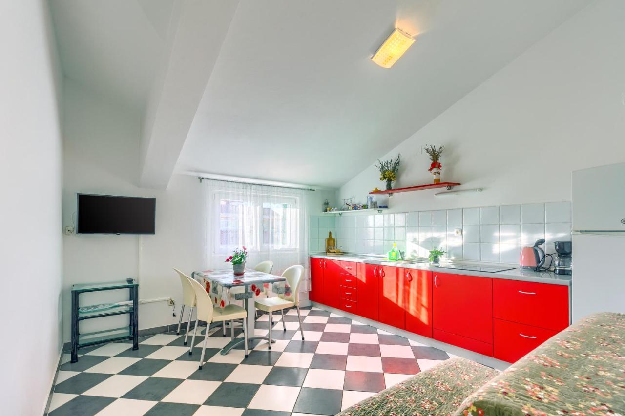 Apartmani Vukicevic Vodice Dış mekan fotoğraf